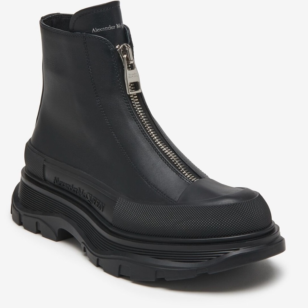 NWOT 100% Alexander McQueen Women's Tread Slick Zip Boot